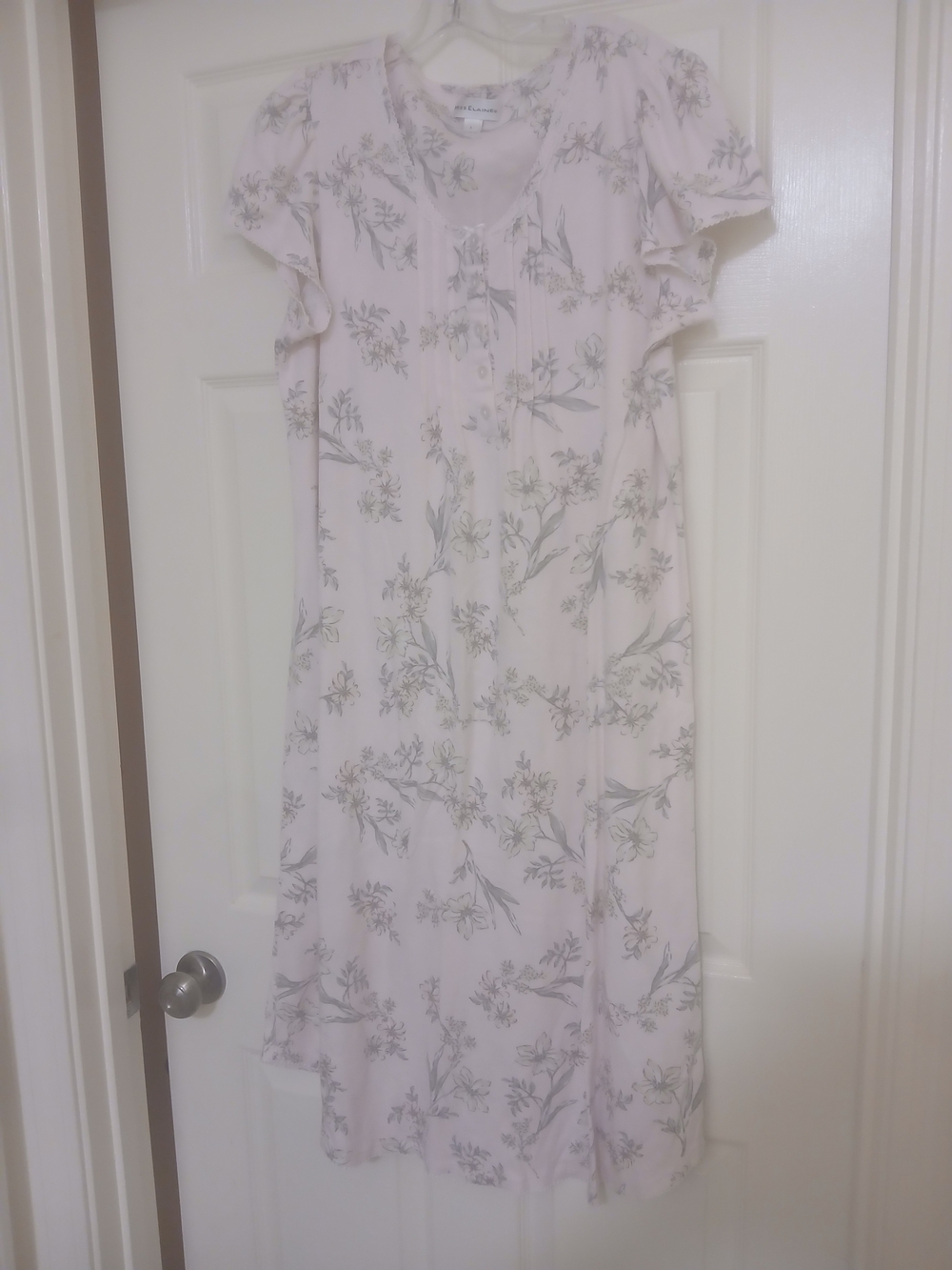 Miss Elaine Pale Pink w/ Grey Floral Accents Nightgown